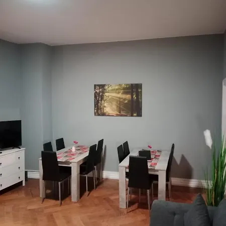 Lejlighed Zentrum 1 2 M R *