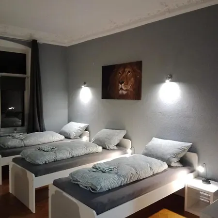 Zentrum 1 2 M R * Flensborg