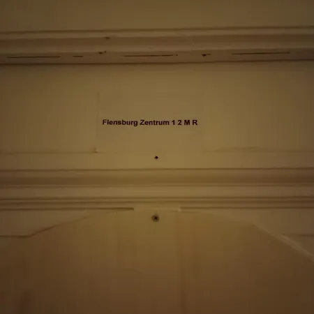 Zentrum 1 2 M R Lejlighed *