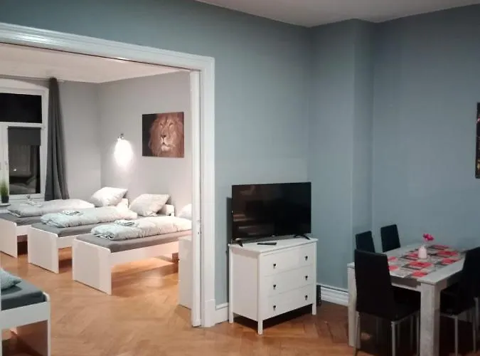 Zentrum 1 2 M R * Фленсбург