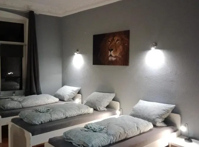 Zentrum 1 2 M R * 弗伦斯堡